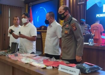 Mengaku Penyidik Polri, Ternyata Pengedar Narkoba, Diciduk di Tol Balikpapan-Samarinda