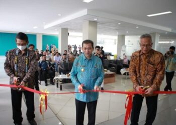 Wagub Kaltim Resmikan Pojok Statistik