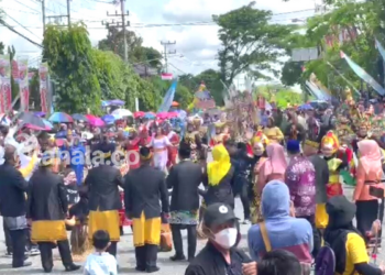 Usung Nusantara Menari di BCC 2022, Penampilan Defile Sekretariat DPRD Menakjubkan