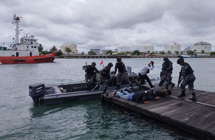 Lindungi Obvitnas, Koordinasi Keamanan Badak LNG Gagalkan Aksi Perompak 