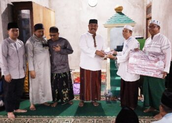 Bantuan Kukar Idaman Terus Bergulir, Giliran Masjid dan Ponpes Miftahul Ulum Mangkurawang