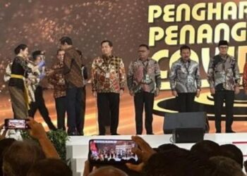 Pemprov Kaltim Raih Penghargaan PPKM Award 2023 karena Penanganan Covid-19 Terbaik di Kalimantan