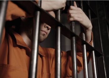 Pasrah Putusan Hakim, Pengedar Sabu di Bontang Ini Divonis Tujuh Tahun Penjara Tikam Mantan Anak Buah, Pria di Bontang Ditangkap Polisi