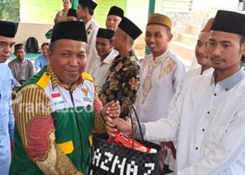 Baznas Kukar Berbagi Kebahagiaan bersama 2 Ribu Santri