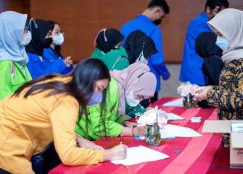 BI Kaltim Salurkan Beasiswa untuk 300 Lebih Mahasiswa Kaltim di 6 Perguruan Tinggi