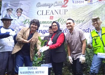 Yasier Arafat Apresiasi Bontang Camp 2 di Mangrove Edupark Berbas Pantai