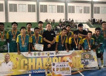 SMK Negeri 1 Juarai Turnamen Futsal Pelajar SMA se-Bontang