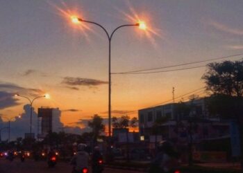 Harga Material Naik, Proyek Penerangan Jalan di Samarinda Dikurangi Rp146 Miliar Disiapkan, Jalan-Jalan di Kaltim Bakal Lebih Terang di 2025 3 Ribu Titik LPJU bakal Dibangun di Kukar Tahun Ini