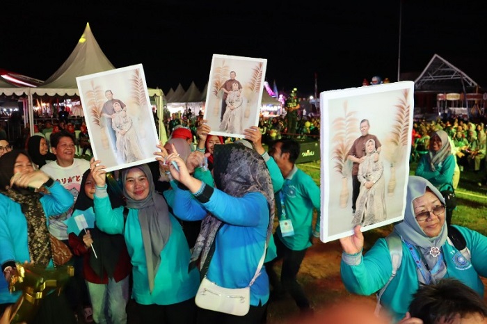 Serunya PKK Idol 2024, Camat dan Istri se-Kutai Kartanegara Unjuk Gigi