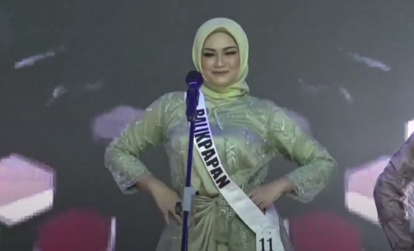 Ananda Putri dari Balikpapan Dinobatkan sebagai Putri Muslimah Kaltim 2024