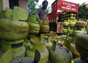 Pertamina Salurkan 711.660 Tabung Gas Elpiji 3 kg di Balikpapan Bontang Terapkan Aturan Baru, LPG 3 Kg Tak Lagi Dijual ke Pengecer Pertamina: Tenang, Stok Elpiji 3 Kg di Samarinda Aman