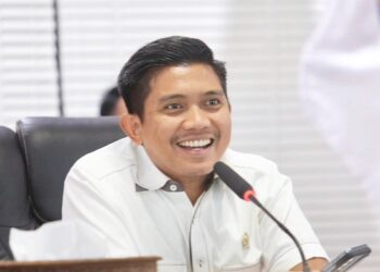 Ketua DPRD Bontang Soal Dugaan Ijazah Palsu: Saya Sudah Diperiksa, Mari Hormati Proses Hukum Kamis Besok, Andi Faiz Dilantik sebagai Ketua DPRD Bontang Ketua DPRD Bontang Optimistis Kampung Sidrap Masuk Bontang