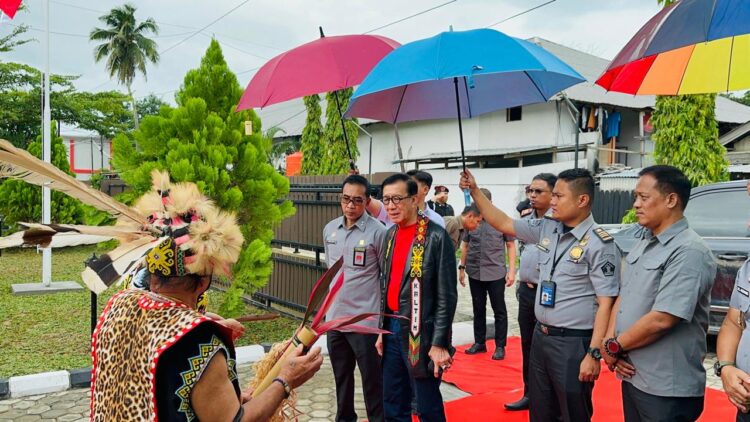 Perdana, Menkumham Hadiri Rapat Kabinet di IKN dan Sambangi Lapas Balikpapan