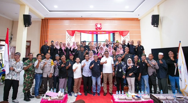 LPM Kelurahan Lok Tuan Resmi Dilantik, Wali Kota Bontang Tegaskan Peran Penting dalam Pembangunan Daerah