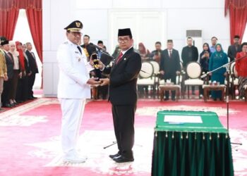 Muhammad Zainal Arifin Resmi Dilantik Sebagai Penjabat Bupati Penajam Paser Utara