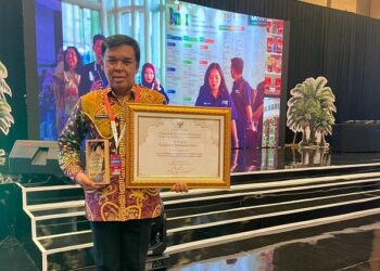 Pemprov Kaltim Raih Anugerah Perkebunan Indonesia 2024 Berkat Komitmen Terhadap Sawit Berkelanjutan