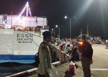 405 Penumpang KM Egon Tiba di Pelabuhan Lok Tuan Bontang, Pengamanan dan Pelayanan Lancar