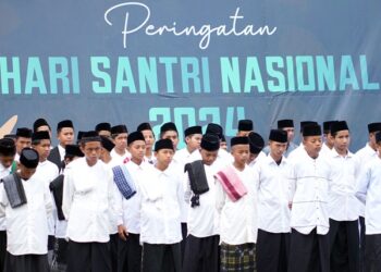 Hadrah hingga Silat Santri Hiasi Upacara Hari Santri Nasional 2024 di Bontang