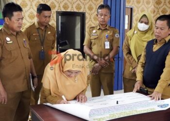 Pegawai DPMPTSP Bontang Teken Ikrar Zona Integritas, Ciptakan Pelayanan Publik Bersih