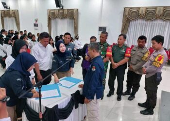 Jelang Pilkada 2024, KPU Bontang Lantik KPPS untuk Jaga Proses Demokrasi