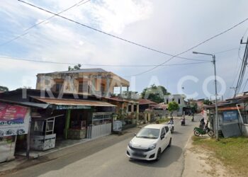 Langgar Izin dan Tata Ruang, Reklame Rokok di Jalan Pattimura Bontang Dibongkar