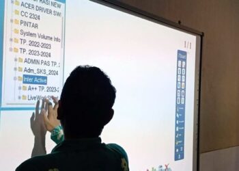 Pengadaan Papan Tulis Pintar Capai Rp26 Miliar, Disdikbud Bontang Sebut Lanjutan Program Tahun Sebelumnya