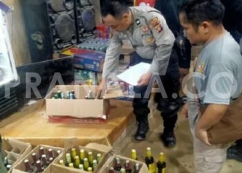 Polres PPU Bongkar Peredaran Miras Ilegal di Sepaku, Ratusan Botol Disita