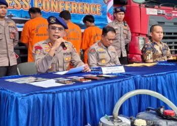 Berawal dari Kapal Feri, Polisi Bongkar Sindikat Penyelundupan BBM Subsidi di Perairan Balikpapan