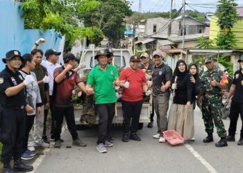 Jumat Bersih di Gunung Telihan, Wujud Nyata 100 Hari Kerja Pemkot Bontang