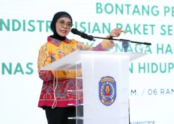 Investasi di Bontang Melonjak, Penyerapan Tenaga Kerja Lokal Masih Minim Wali Kota Bontang Naikan Gaji THL Setara UMK, Hadiah Umrah untuk Penghafal Alquran