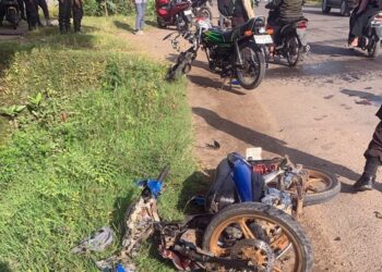 Gagal Menyalip, Motor Bertabrakan di Jalan Poros Tonasa 2 Pangkep: Tiga Korban Luka Serius
