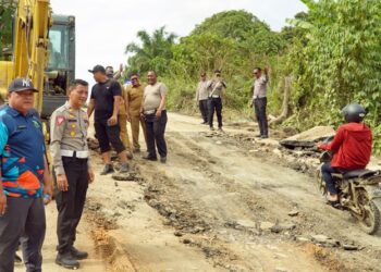 Rusak Parah, Jalan Berau-Bulungan Km 26 Mulai Diperbaiki