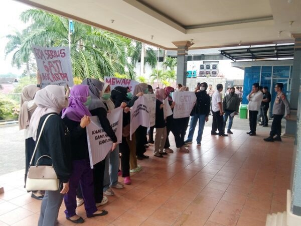 Manajemen RSHD Samarinda Mangkir Tiga Kali, Karyawan Ancam Tempuh Jalur Pidana