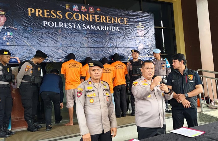 Pria di Samarinda Diduga Sekap Gadis Muda, Sembunyi di Bawah Kasur saat Digerebek