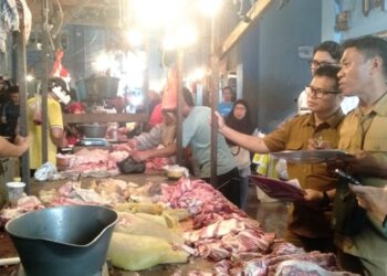 Jelang Iduladha, Harga Pangan di 3 Kota Kaltim Masih Stabil, Cuma Beras yang Naik Sidak Pasar Samarinda Jelang Iduladha; Harga Beras Naik, tapi Telur dan Ketan Justru Turun