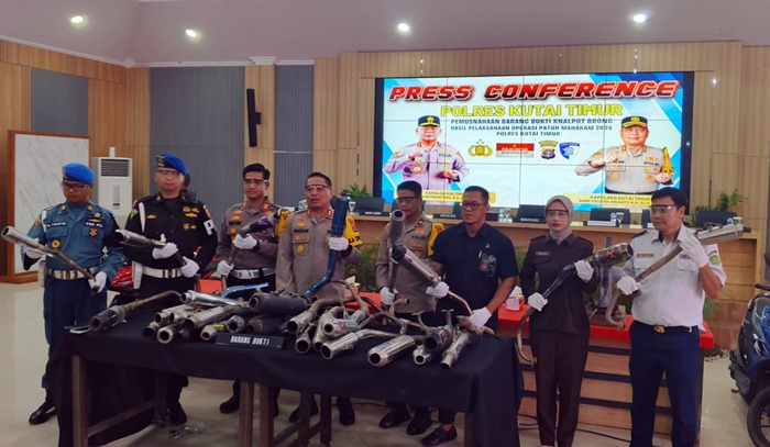 Operasi Patuh Mahakam 2025 di Kutim: 557 Pelanggar Ditindak, 33 Knalpot Brong Dimusnahkan