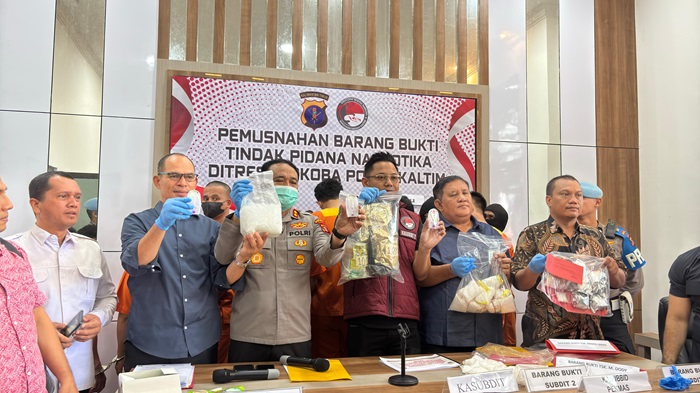 Polda Kaltim Gagalkan Peredaran 7 Kg Sabu, Selamatkan 70 Ribu Jiwa