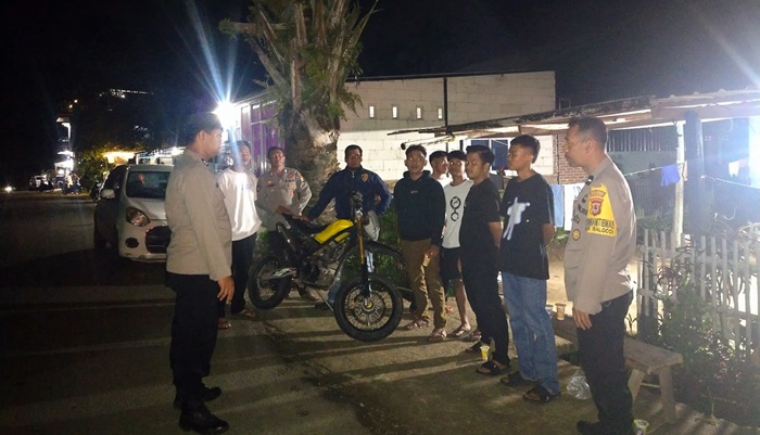 Warga Tenang Tidur, Patroli Malam Polsek Balocci Pangkep Cegah Tawuran dan Narkoba