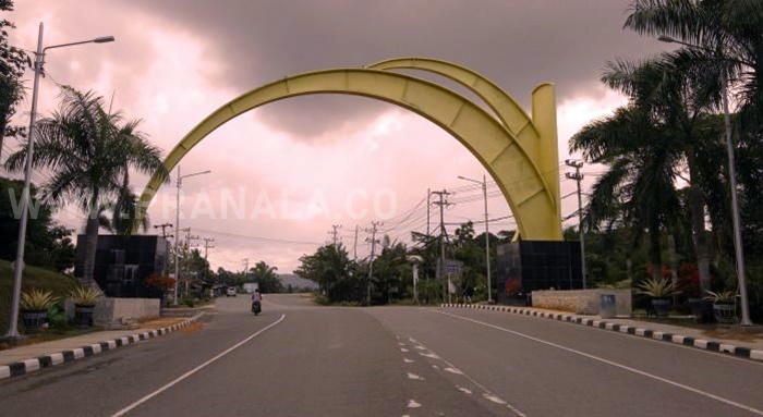 Besok, Kejari Bontang Bakal Ekspos Kasus Korupsi Bimtek dan Tugu Selamat Datang Kejari Bontang Bakal Ekspos Dua Kasus Korupsi, Termasuk Renovasi Landmark Rp1,3 Miliar Renovasi Tugu Bontang Senilai Rp1,3 Miliar Masuk Pantauan Kejari Kejari Bontang Selidiki Dugaan Mark Up Proyek Renovasi Tugu Selamat Datang Rp1,3 Miliar