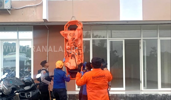 Identitas Mayat di Atap Ruko Balikpapan Terungkap, Diduga Tersengat Listrik