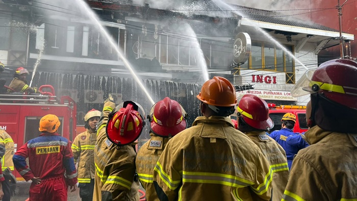 Kebakaran Ruko dan Kafe di Balikpapan Permai, Diduga Korsleting Listrik