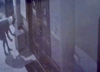 Dari Satu Masjid ke 30 Masjid: Jejak Aksi Pemuda 19 Tahun Pencuri Kotak Amal di Bontang Dua Kotak Amal Masjid di Bontang Dibobol Maling, Aksi Terekam CCTV