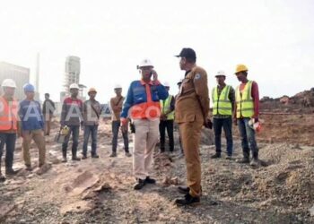 Upah Diduga di Bawah UMK, Pemkot Bontang Siap Panggil Subkon Soda Ash Pekerja Proyek Soda Ash Pupuk Kaltim Keluhkan Upah Rendah dan BPJS Tak Jelas