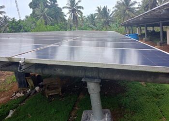 15 Hari Tanpa Listrik, PLTS Komunal Desa Pulau Miang Kutim Rusak Disambar Petir