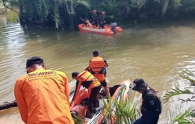 Disambar Buaya saat Menjala Udang, Dua Hari Hilang, Sungai Sangkuranai Kaltim Masih Disisir