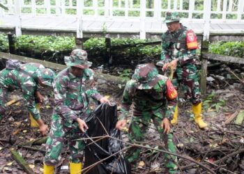 200 Personel Gabungan Bersih-Bersih Pantai Mangrove Berbas, Wujud Sinergi Jaga Kebersihan dan Dukung Pariwisata Bontang