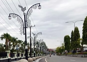 Bontang Menata Wajah Kota: Dari Baleho Dibongkar hingga Kabel Masuk Bawah Tanah