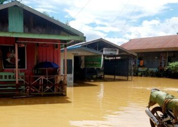 Hujan Deras Picu Banjir di Kutim, Sangatta Selatan dan Utara Tergenang