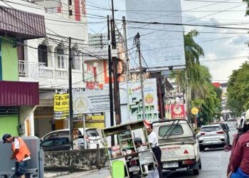 Presiden Prabowo Soroti Kabel Semrawut di Balikpapan, Penataan Segera Dilakukan