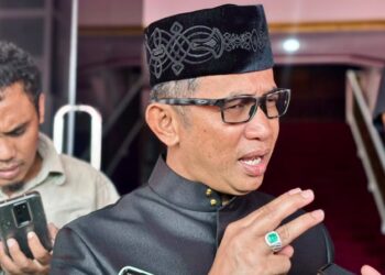 Menuju Balikpapan Lebih Estetik, Kabel dan Spanduk Ditertibkan